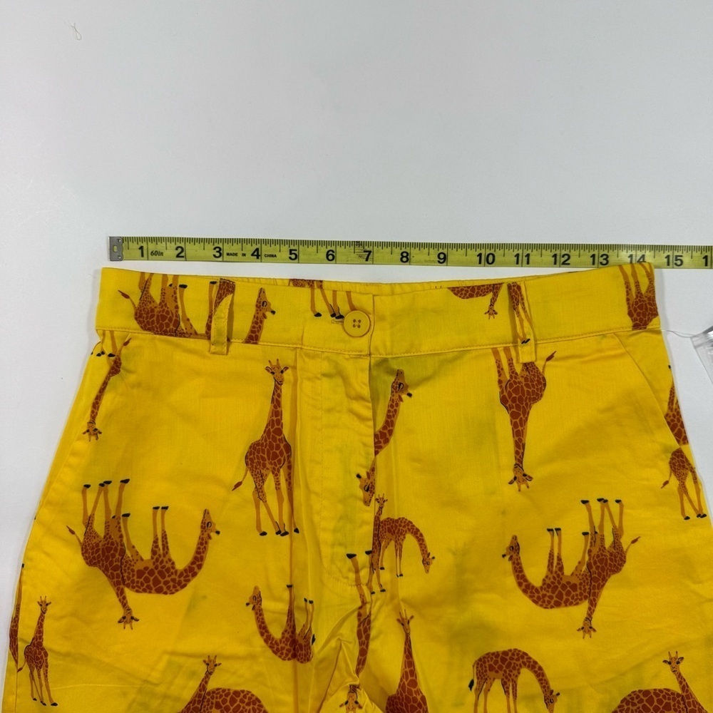 New ModCloth The Spring of Things Shorts Yellow Giraffes - Picture 7 of 8